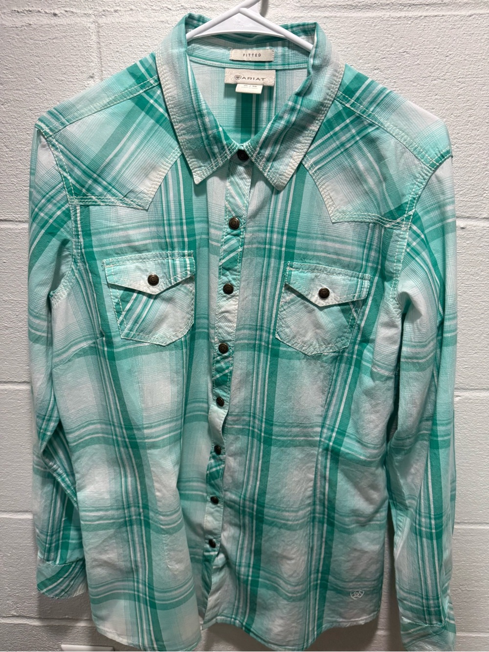 Ariat Teal and White Plaid Western Snap Shirt Women’s Extra Large
